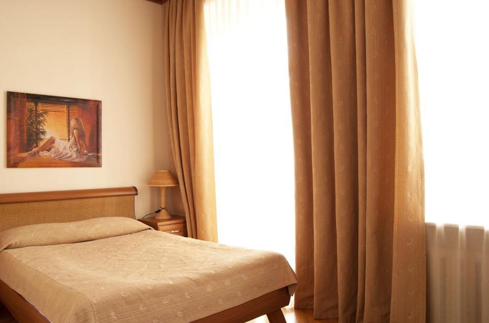 Sonya Apartments Kyiv Exterior photo